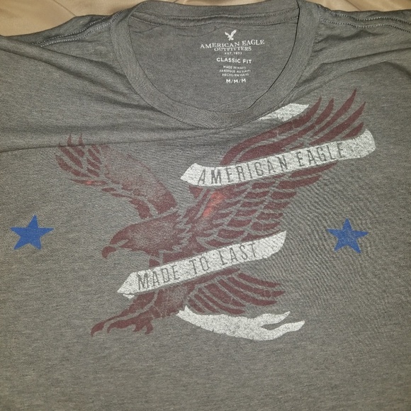 Men size Medium AE shirt - Picture 3 of 5